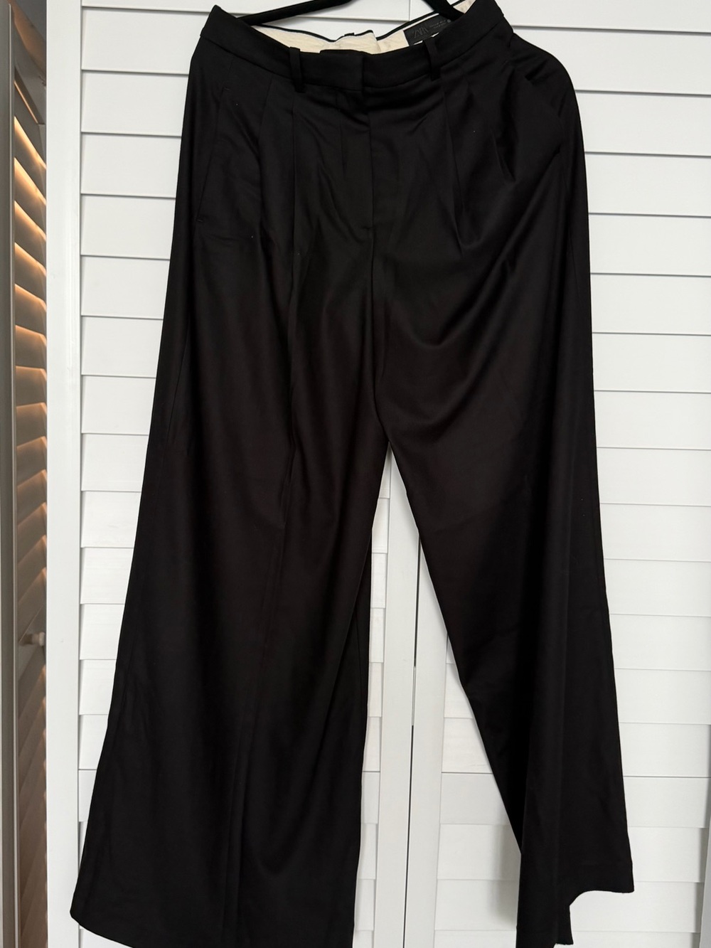 Zara Black Wide-Leg Dress Pants